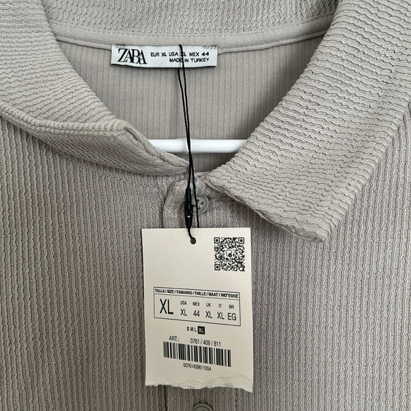 Zara Men's Beige Polo Shirt - Picture 2 of 3